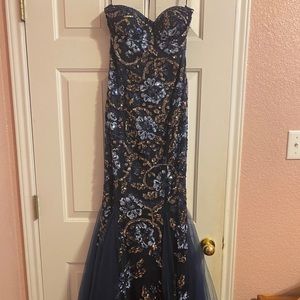 Sherri Hill prom dress